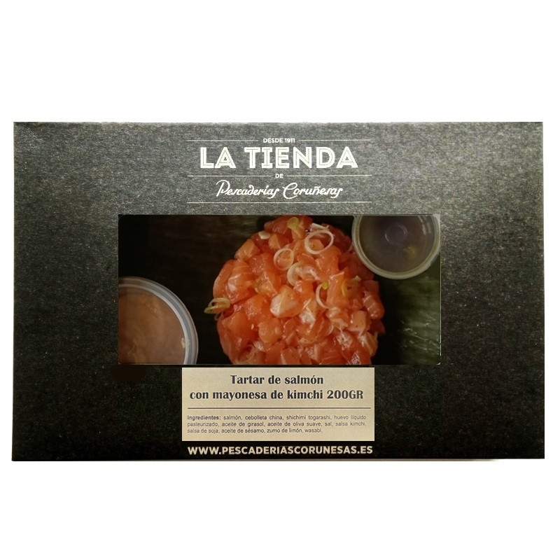   Tartar de salmon con mayonesa de kimchi