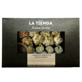     Uramaki de cangrejo real y maki de verduras